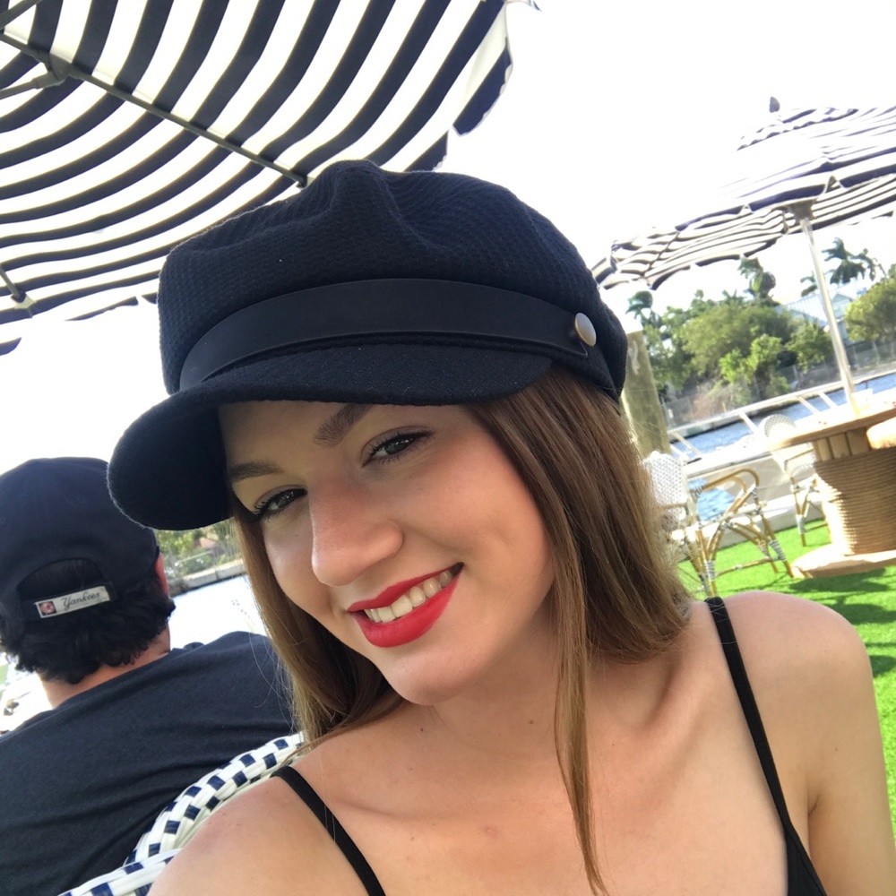 Meet your Posher, Natalia